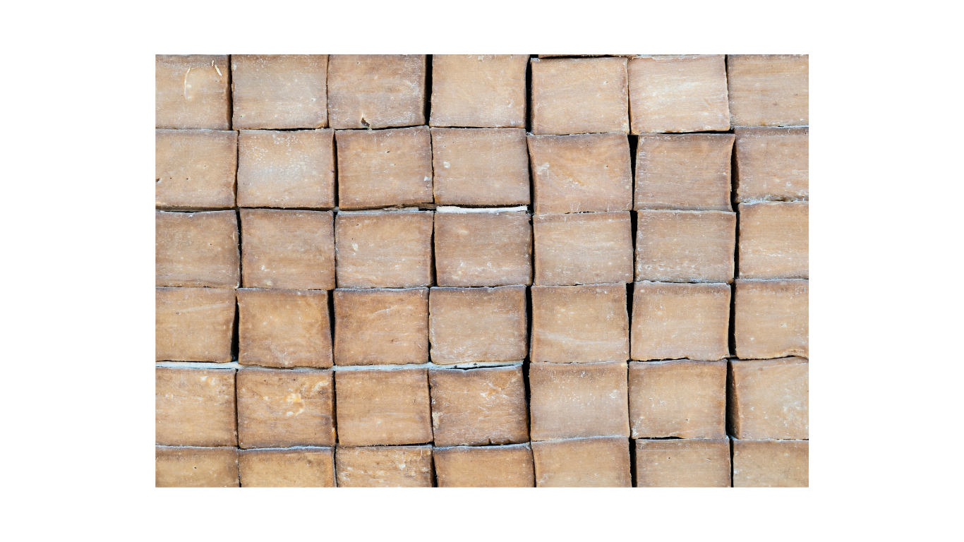 Premium Alepposeife aleppo bars drying on stack